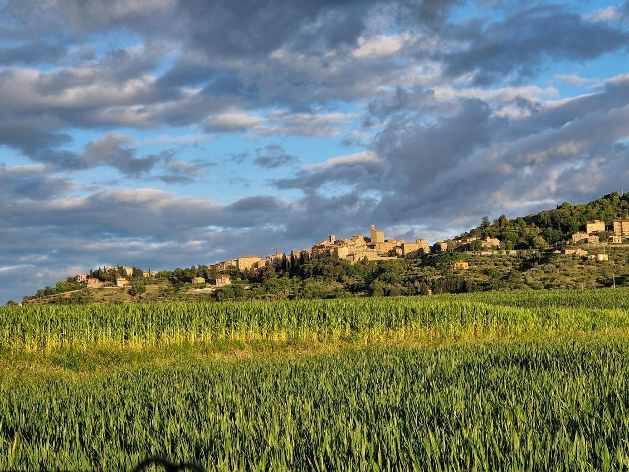 Podere Molinaccio Паникале Стая снимка